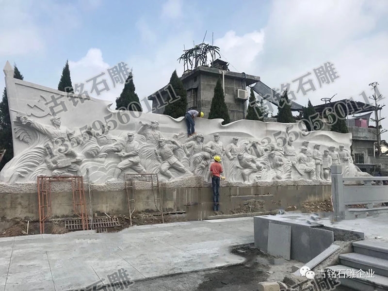 解放军雕塑龙门革命纪念园